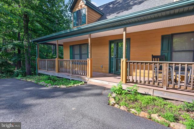 14 VICKIE WAY, Basye, VA 22810