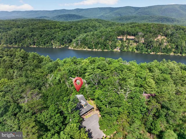 14 VICKIE WAY, Basye, VA 22810
