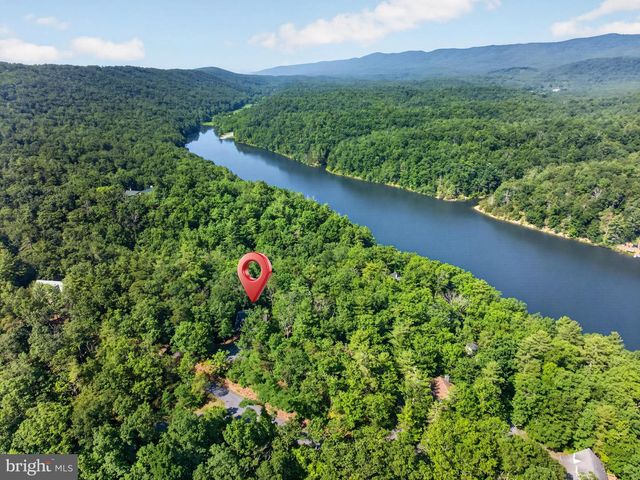 14 VICKIE WAY, Basye, VA 22810