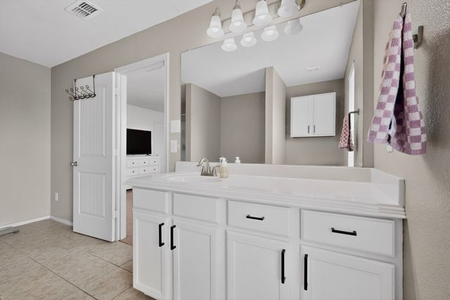 1524 Quails Nest Drive, Fort Worth, TX 76177