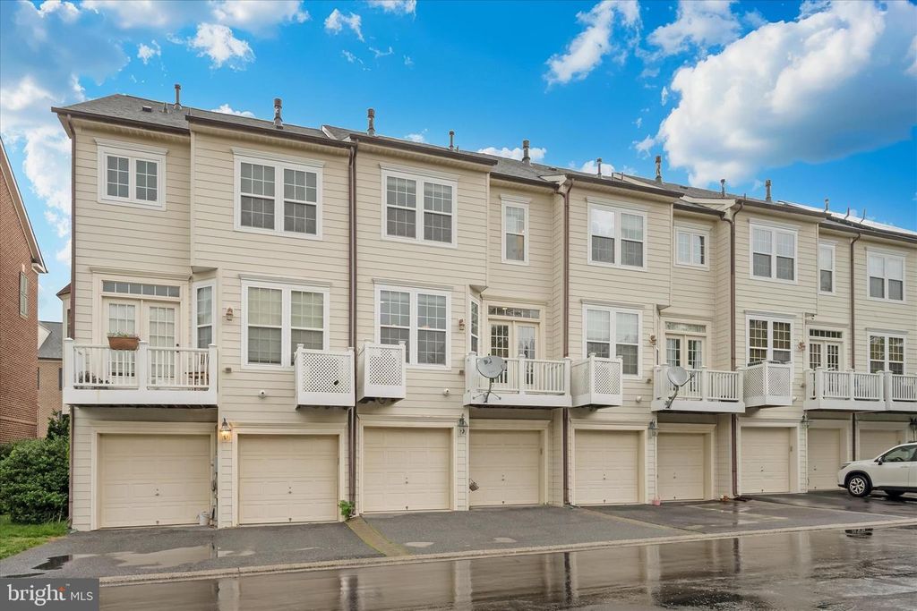 Image 55 of property listing at 9070 MCPHERSON ST, Frederick, MD 21704