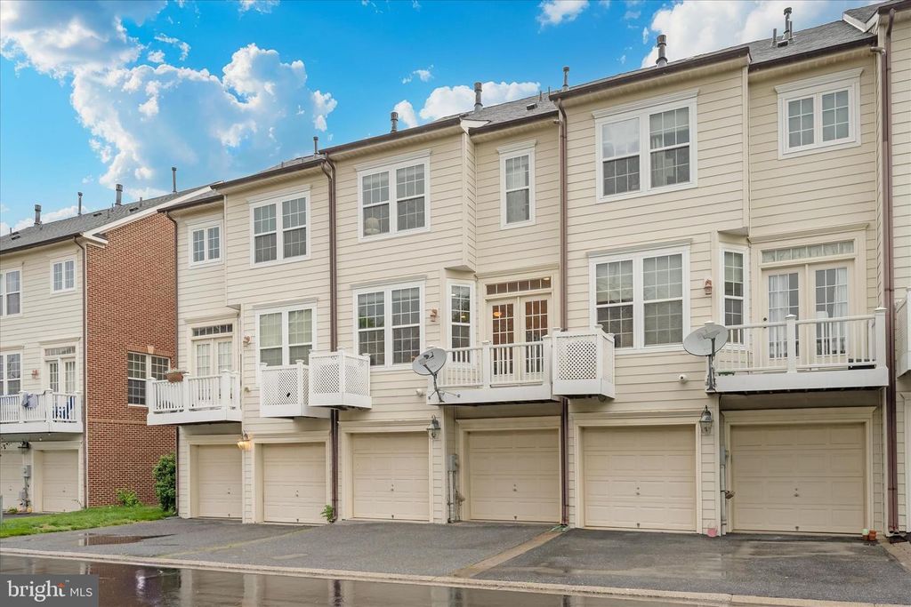 Image 57 of property listing at 9070 MCPHERSON ST, Frederick, MD 21704