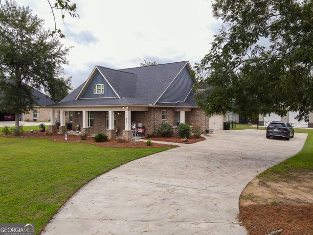 800 John E Sullivan Road, Byron, GA 31008