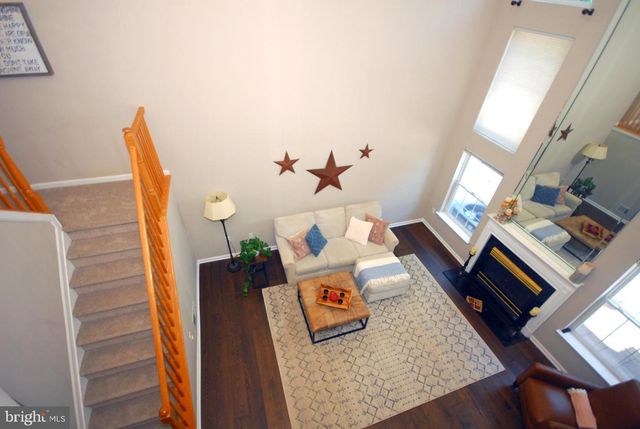 221 COLT ST, Pennington, NJ 08534