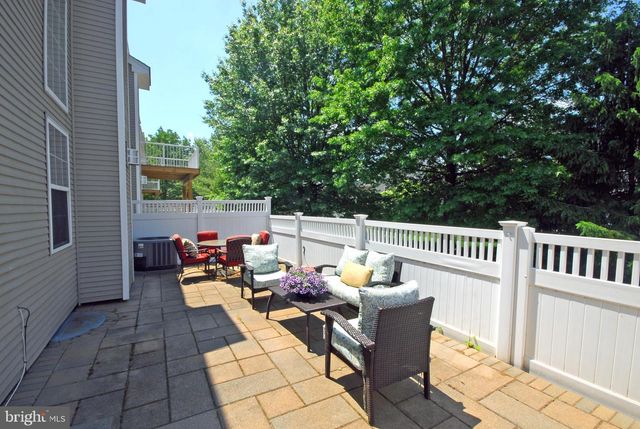 221 COLT ST, Pennington, NJ 08534