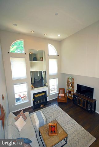 221 COLT ST, Pennington, NJ 08534