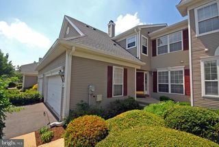 221 COLT ST, Pennington, NJ 08534