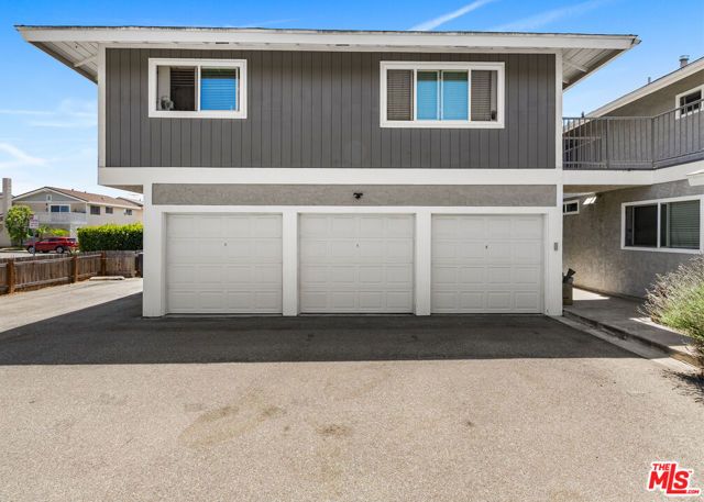 3025 Jeffrey Drive, Costa Mesa, CA 92626