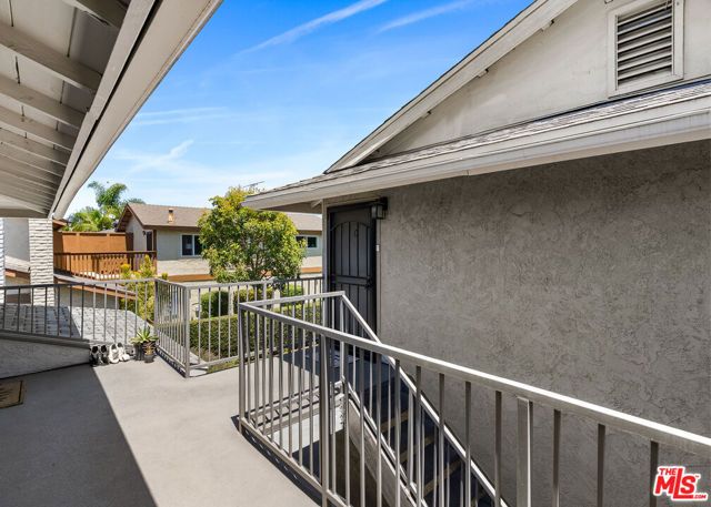 3025 Jeffrey Drive, Costa Mesa, CA 92626