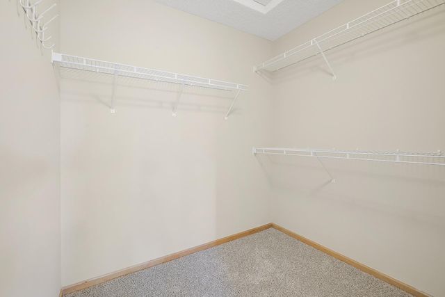 8014 Golden Valley Road, Golden Valley, MN 55427