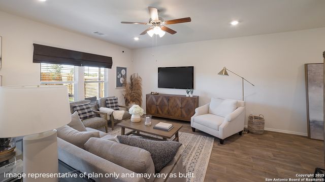 132 Owl Burrow, San Antonio, TX 78253
