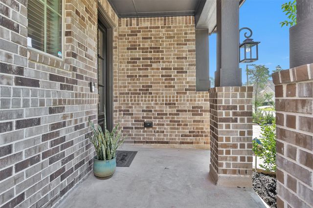 440 Flowering Lotus Court, Conroe, TX 77318