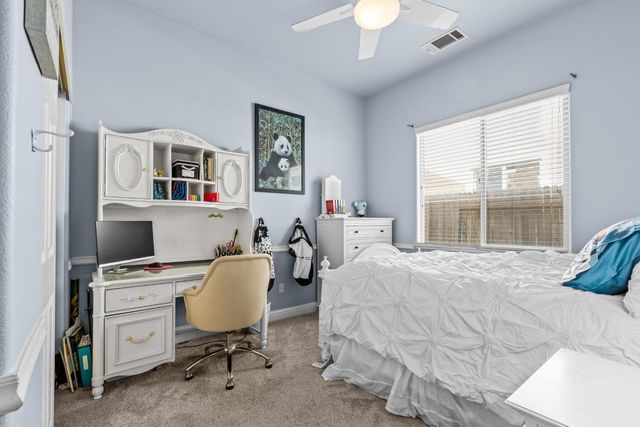 7121 Gladwin Way, Elk Grove, CA 95757