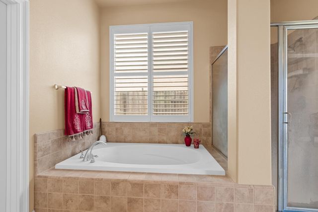7121 Gladwin Way, Elk Grove, CA 95757