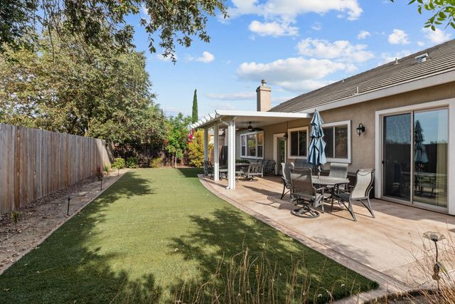 7121 Gladwin Way, Elk Grove, CA 95757