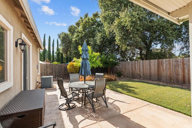 7121 Gladwin Way, Elk Grove, CA 95757