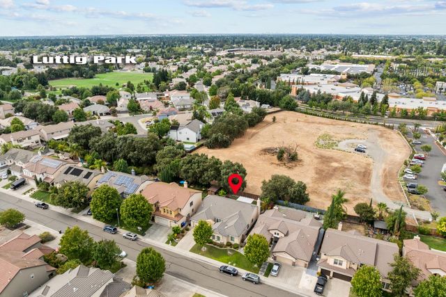 7121 Gladwin Way, Elk Grove, CA 95757