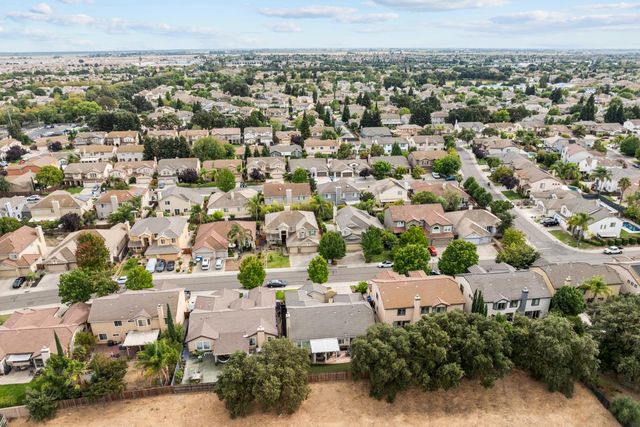 7121 Gladwin Way, Elk Grove, CA 95757