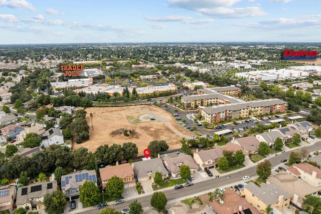 7121 Gladwin Way, Elk Grove, CA 95757