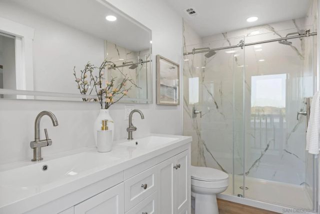 9428 Prospect Ave, Santee, CA 92071