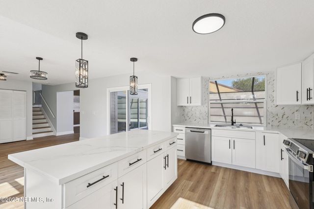 3431 WAVERLY DOCK Road, Jacksonville, FL 32223