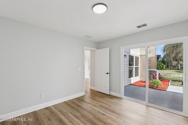 3431 WAVERLY DOCK Road, Jacksonville, FL 32223