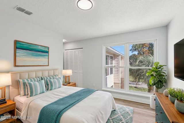 3431 WAVERLY DOCK Road, Jacksonville, FL 32223