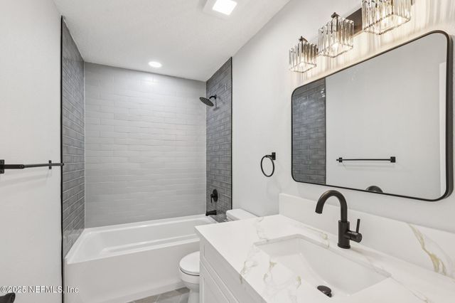 3431 WAVERLY DOCK Road, Jacksonville, FL 32223