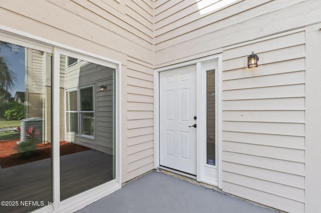 3431 WAVERLY DOCK Road, Jacksonville, FL 32223