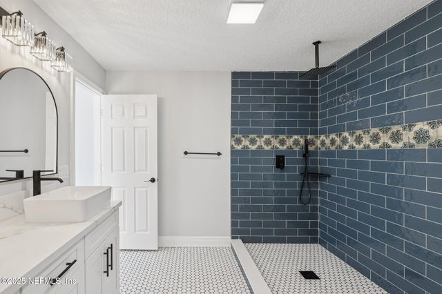 3431 WAVERLY DOCK Road, Jacksonville, FL 32223