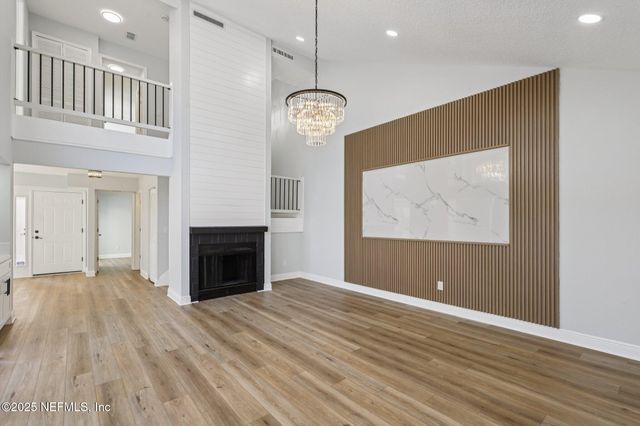 3431 WAVERLY DOCK Road, Jacksonville, FL 32223