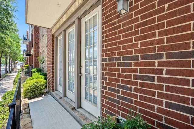 950 Henderson Street 1104, Fort Worth, TX 76102