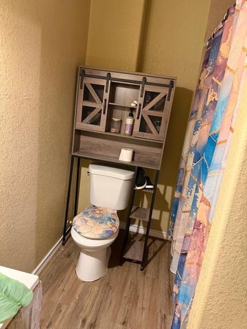 138 Shady Lane, West Columbia, TX 77486