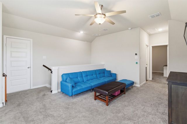 129 Chase Creek Drive, Lavon, TX 75166