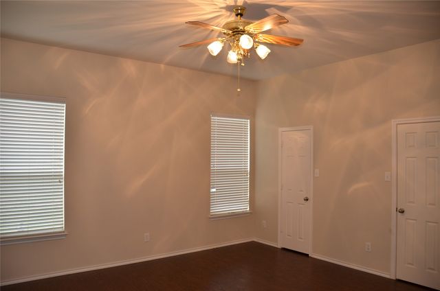 3305 Ocean Drive, Denton, TX 76210