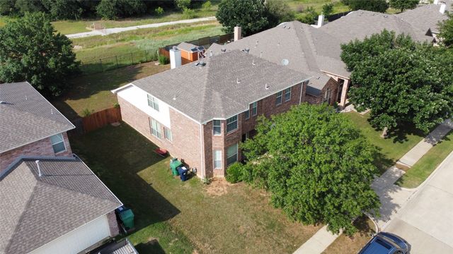 3305 Ocean Drive, Denton, TX 76210