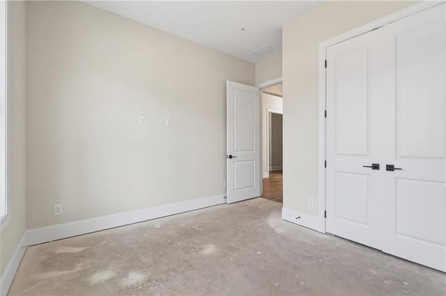 220 Vinca Circle NW, Kennesaw, GA 30144
