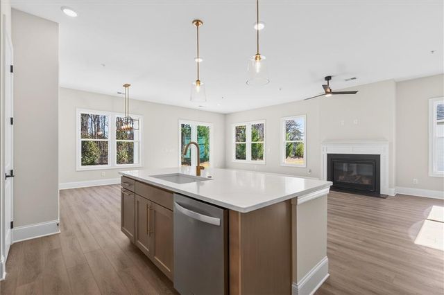 220 Vinca Circle NW, Kennesaw, GA 30144