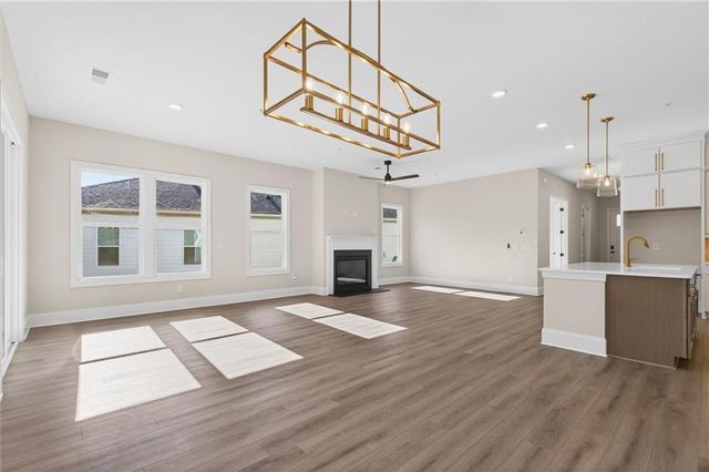 220 Vinca Circle NW, Kennesaw, GA 30144