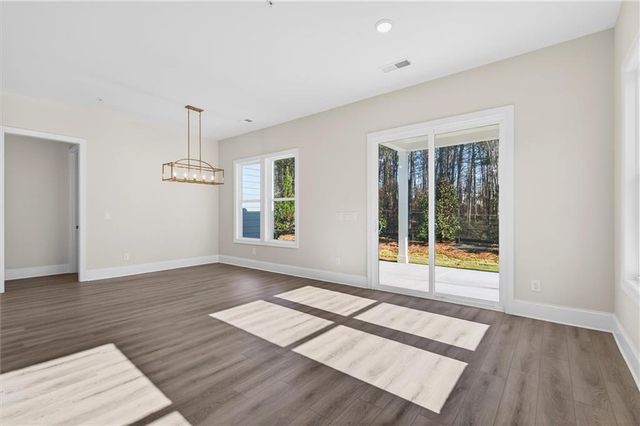 220 Vinca Circle NW, Kennesaw, GA 30144