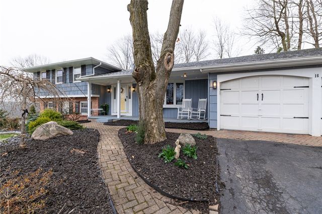 16 Whitecliff Drive, Pittsford, NY 14534