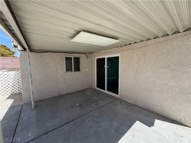 4562 Via San Rafael, Las Vegas, NV 89103