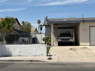 4562 Via San Rafael, Las Vegas, NV 89103