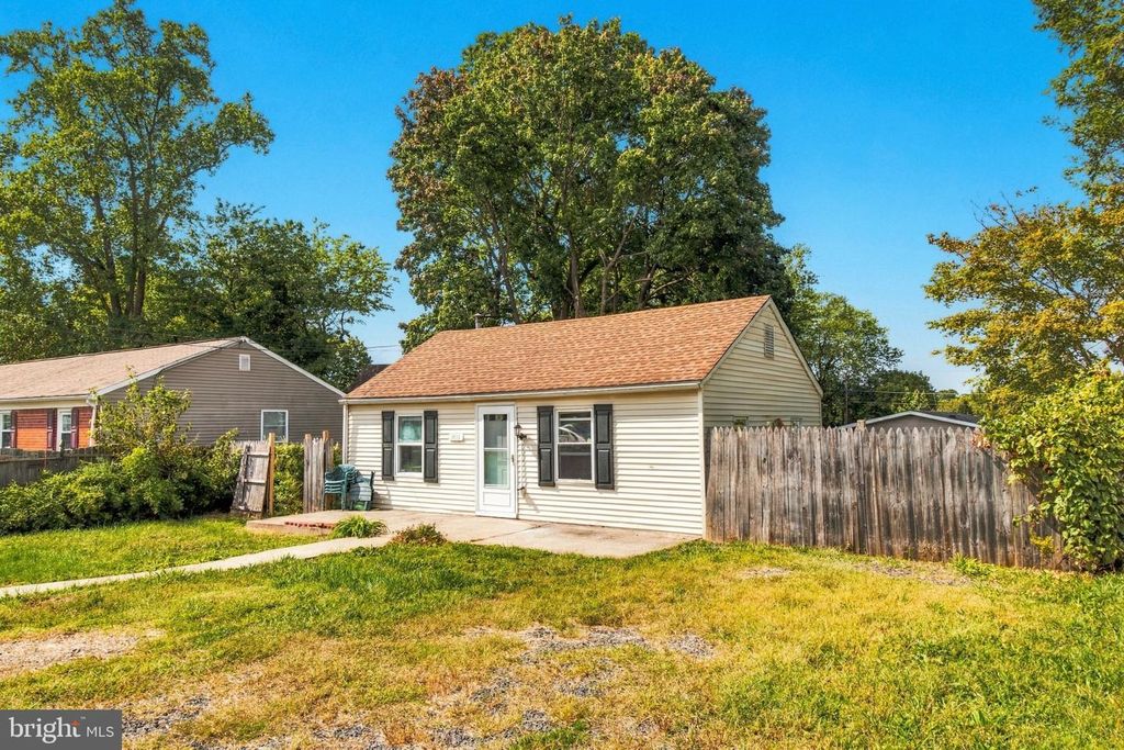 3818 HOLLYWOOD AVE, Feasterville Trevose, PA 19053 — photo 2