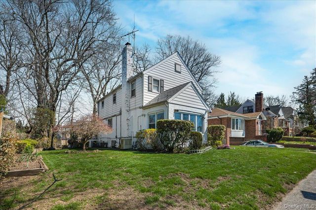 8145 Utopia Parkway, Jamaica Estates, NY 11432