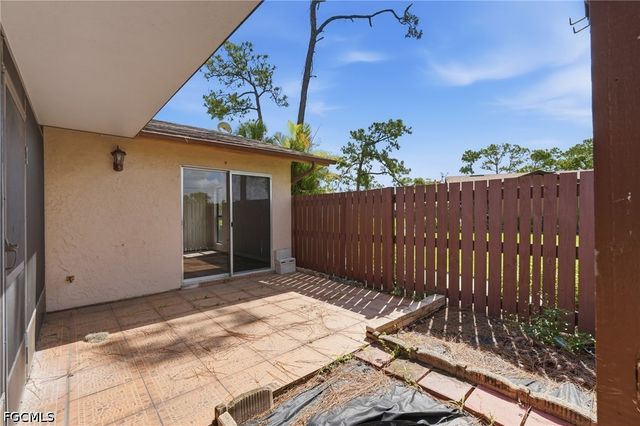 5563 Foxlake DR, North Fort Myers, FL 33917