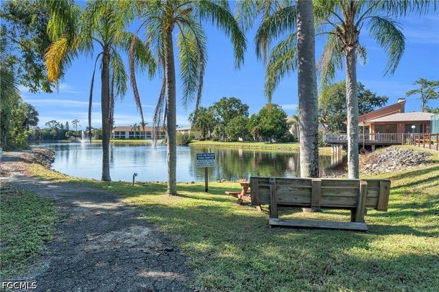 5563 Foxlake DR, North Fort Myers, FL 33917