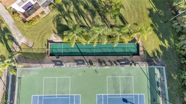 5563 Foxlake DR, North Fort Myers, FL 33917