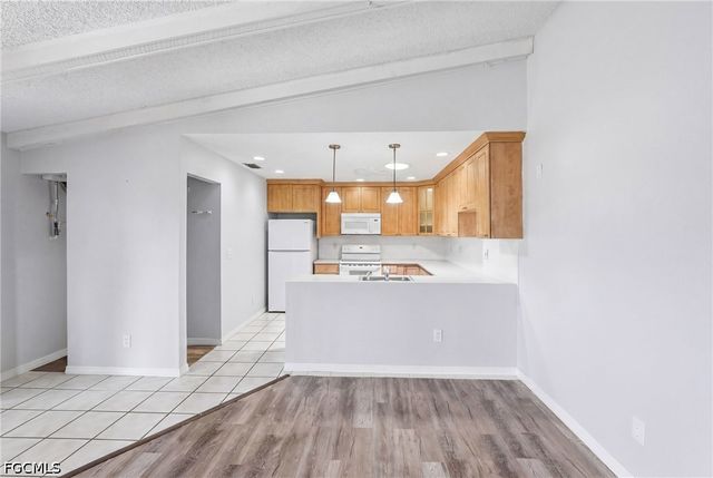 5563 Foxlake DR, North Fort Myers, FL 33917