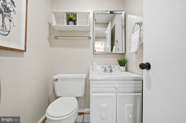 8008 INSPECTION HOUSE RD, Potomac, MD 20854